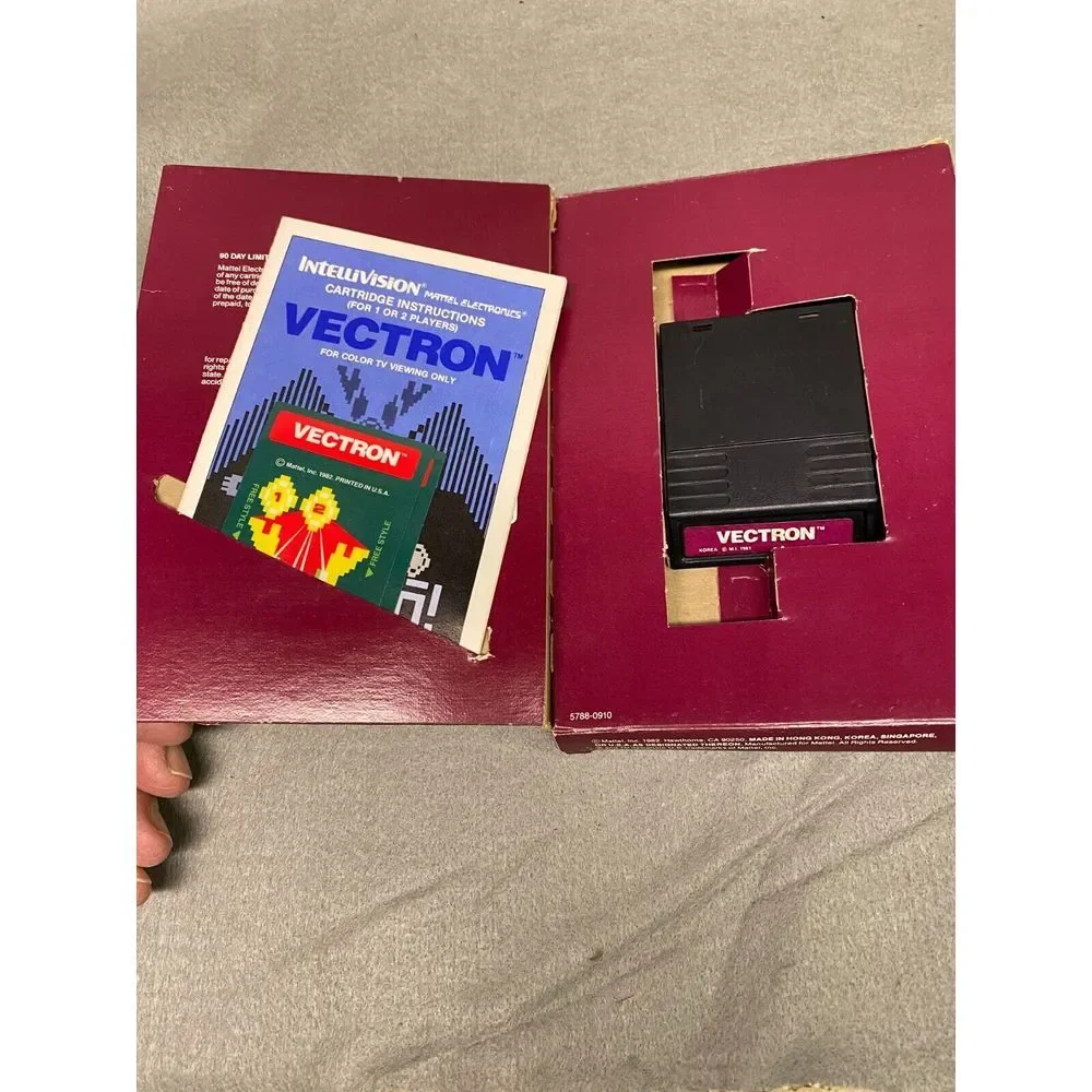 VTG LOT OF 5 INTELLIVISION GAMES UTOPIA, SNAFU, ASTROSMASH, VECTRON, STAR STRIKE